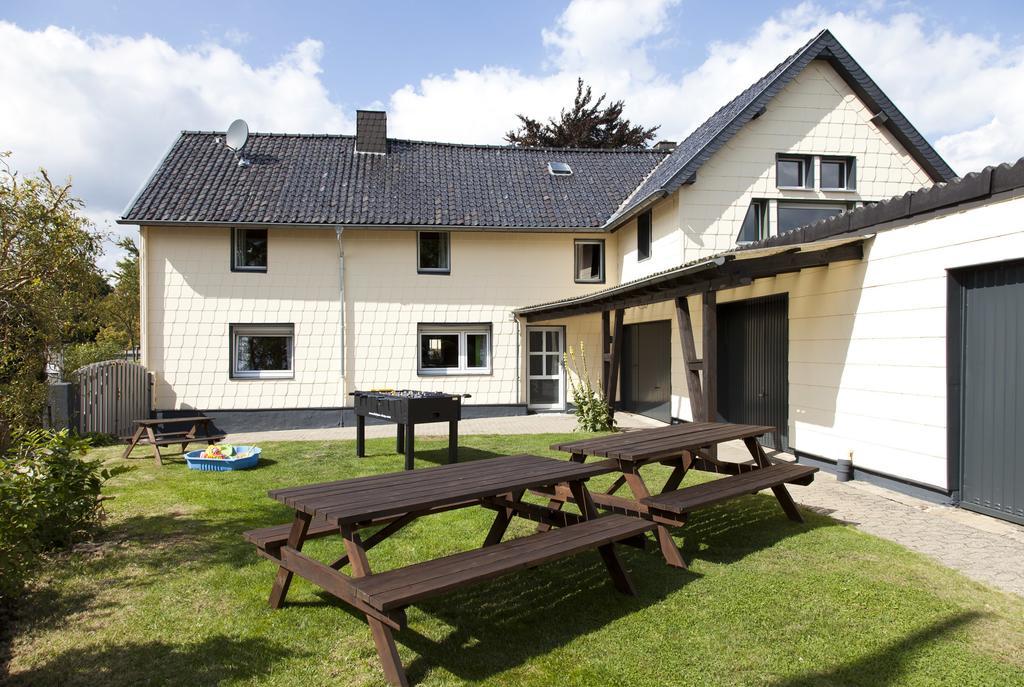 Ferienhaus Im Gruenen Eifel Schleiden Bagian luar foto
